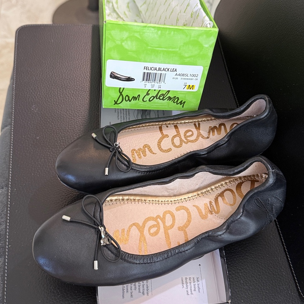 Sam Edelman ‘Felicia’ Black Leather Flats with Bow, 7m